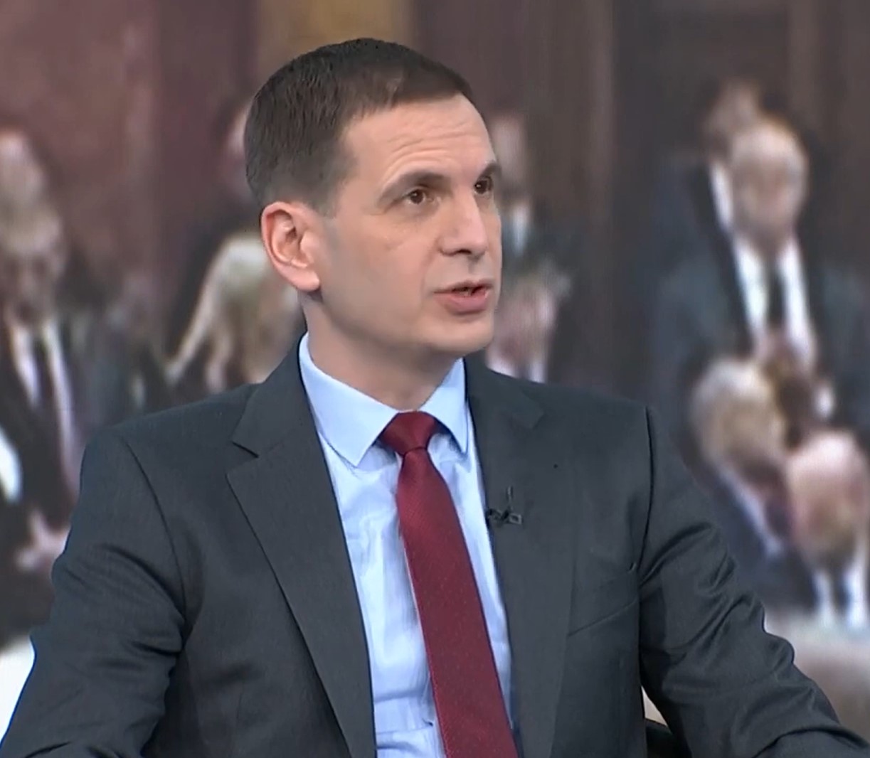 Или ћемо бити права демократска држава или партијска прћија СНС